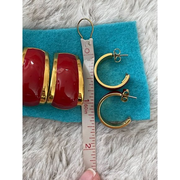 Vintage Avon Gold Tone Red Enamel Semi-Hoop Earrings - 2 Pairs - Picture 11 of 12
